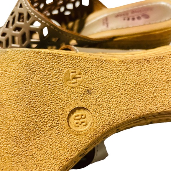 Spring Step Platform Wedge Laser Cut Sandals Women's Size EUR 39 US 8  Leather - Picture 5 of 6